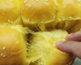Foto langkah ke 8 dari resep 💛 Roti Sobek Labu Kuning~.