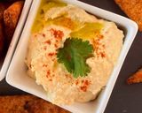 A picture of step 3 of Garlic hummus.