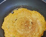 A picture of step 3 of Sattu chilla.