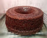 Foto langkah ke 4 dari resep Bolu Sarang Semut /Karamel Cake.