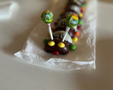 Foto del paso 4 de la receta: Tarta Ciempiés de donetes
