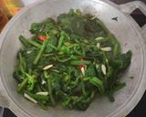 Foto langkah ke 4 dari resep Oseng Genjer.