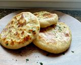 Foto del passaggio 10 della ricetta Focaccine ripiene di patate e mozzarella di bufala