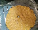 A picture of step 6 of Thalipeeth.