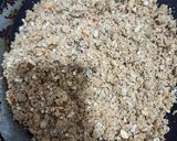 A picture of step 4 of Sattu ladoo.