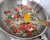 A picture of step 7 of Prawn & Mushroom Xacuti.