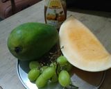 Foto langkah ke 1 dari resep Salad buah madu multiflora.