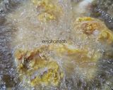 Gambar langkah 3 resipi Ayam Goreng Serai Bawang Putih.