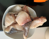 Foto del paso 1 de la receta: Bacalao encebollado