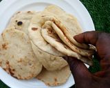 A picture of step 4 of Gurasa (bandashe).