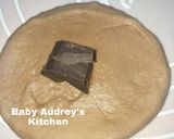 Foto langkah ke 5 dari resep Hot Cocoa Bun.