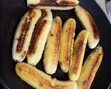 Foto langkah ke 2 dari resep Roti Pisang Keju.