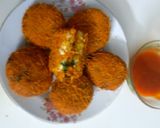 A picture of step 8 of Cheese & paneer stuffed aloo cutlets.