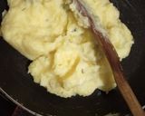 Foto langkah ke 2 dari resep Mashed Potato no keju.