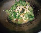 小黃瓜炒三色蛋的食譜步驟2照片