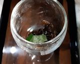 A picture of step 2 of Paan mocktail.