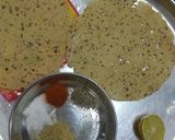 A picture of step 1 of Masala papad.