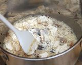 Köményes rántott tojásleves recept fázis 2 fotója