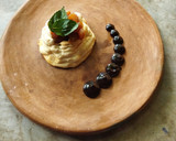 Foto del paso 4 de la receta: Pavlova de 🥥coco y compota de piña🍍 con piloncillo