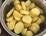 Foto del paso 1 de la receta: Papas al pil pil