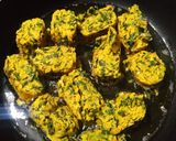 A picture of step 4 of Methi Vadi.