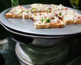 ब्रेड कैप्सिकम पिज़्ज़ा(Bread capsicum pizza recipe in Hindi) रेसिपी चरण 3 फोटो