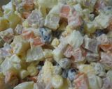 Hình bước làm 3 của món Salad Nga