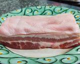 รูปขั้นตอนการทำที่ 1 ของ หมูกรอบฮ่องกง (แบบทอด)