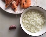 Foto del paso 1 de la receta: Alcachofas salteadas con langostinos