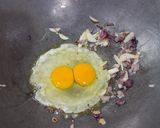 Foto langkah ke 2 dari resep Mie telur.