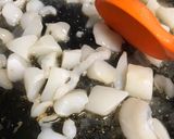 Foto del paso 6 de la receta: Fideuà negra, al estilo de Gandía