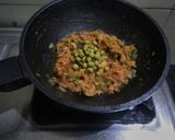 A picture of step 3 of Soya bhurji pav.