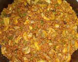 عکس مرحله 3 از دستور کیک گوشت و قارچ