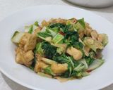 Foto langkah ke 4 dari resep 27. Tumis Sawi Tahu Putih.