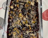 A picture of step 3 of Beetroot halwa/barfi.