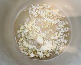 Фото кроку 2 до Плов с морепродуктами в мультиварке.