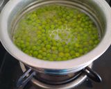 A picture of step 2 of Malai methi matar.