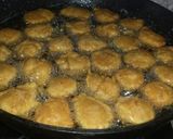 A picture of step 5 of Pakora kadhi.
