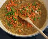 A picture of step 2 of Seafood Rosmarino Paella.