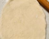 A picture of step 4 of Japanese-Style Calzone with Roasted Soybeans & Curry.