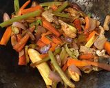 A picture of step 4 of California Farm Ginger Pork Stirfry.