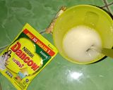 Foto langkah ke 1 dari resep Donat amatir.