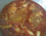 A picture of step 3 of Panch foran potato curry.