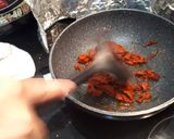 รูปขั้นตอนการทำที่ 2 ของ แกงเผ็ดหน่อไม้ไก่ ฮาลาล