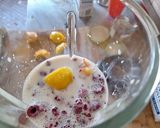 Une image de l'étape 1 de Smoothie pêche framboise.