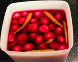 A picture of step 1 of Pickled Onions in the Beetroot-Vinegar.