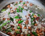A picture of step 4 of Batata poha.