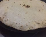 A picture of step 4 of Phulka roti, chapati.