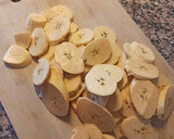 Foto del paso 1 de la receta: Chips de plátano macho maduro (tajadas)
