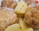 Foto del paso 9 de la receta: Albóndigas de merluza y gambas en salsa de vino blanco
